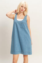 Load image into Gallery viewer, Breezy Dress
