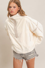 Load image into Gallery viewer, Contrast Fleece
