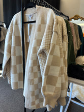 Load image into Gallery viewer, Clover
